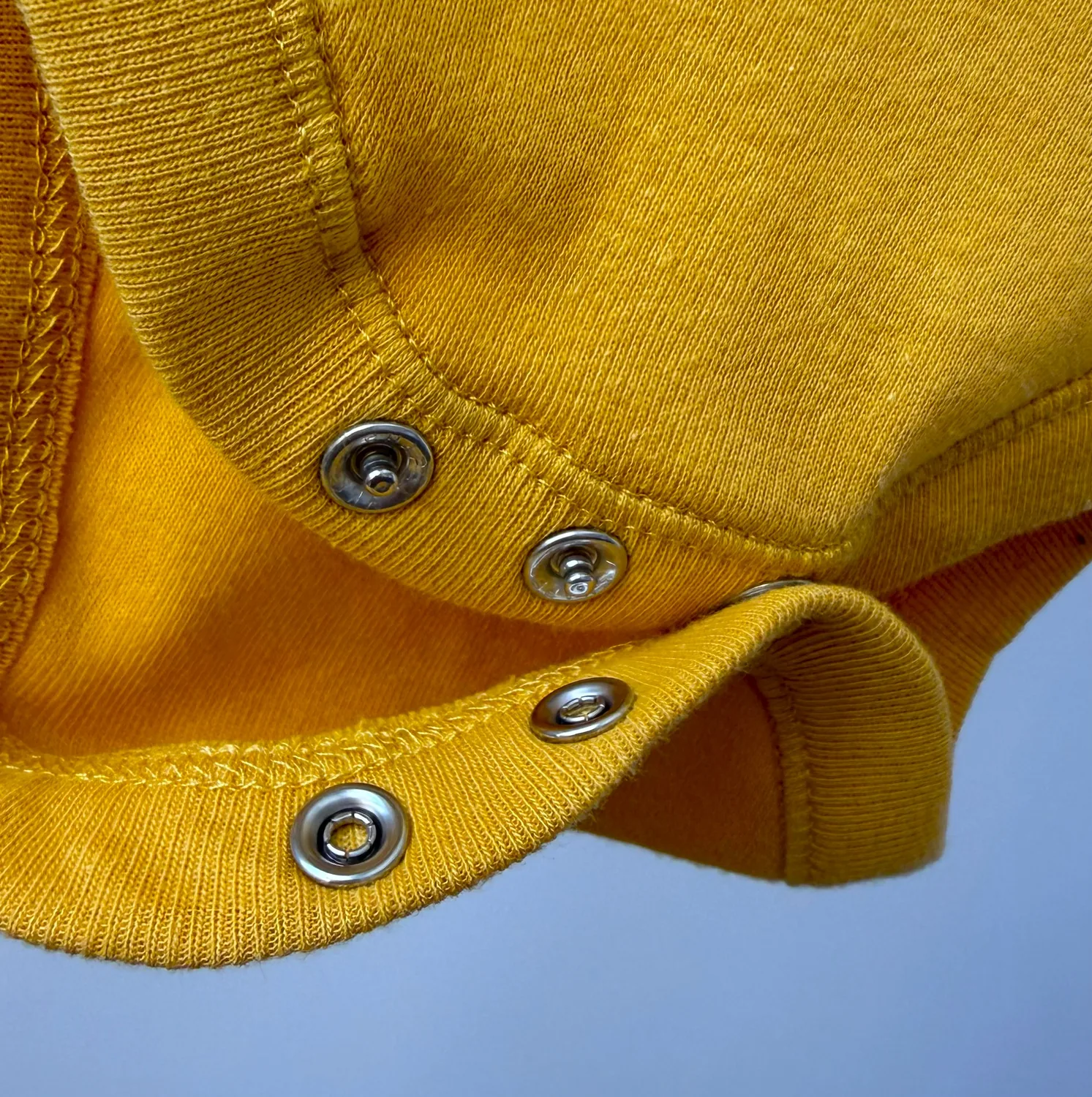 Боді жовтий на короткий рукав від Old Navy - Зображення 4