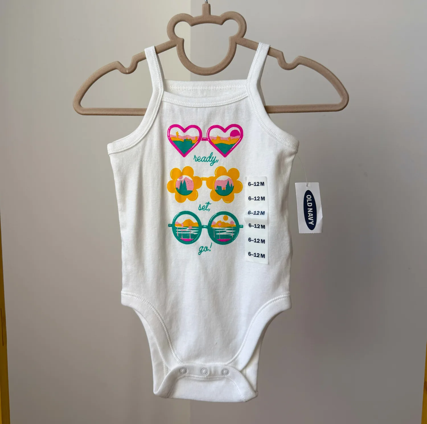 Боді на бретелях білий з окулярами від Old Navy