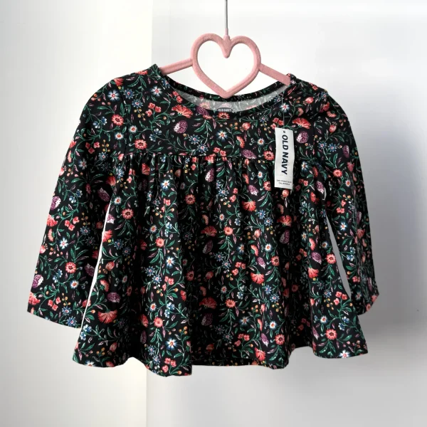 Кофта з квітковим принтом на темному тлі від Old Navy